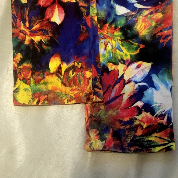 STUDIO F Jeans - Picture 2 of 6